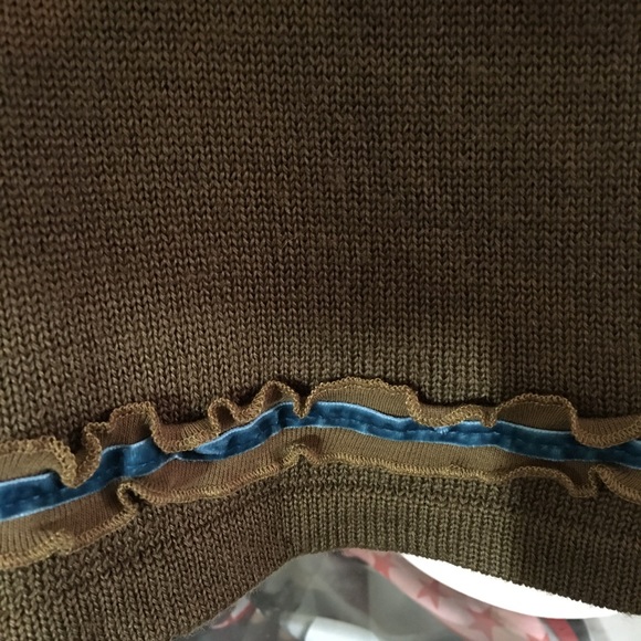 Cute NWT cardigan sweater - Picture 3 of 9